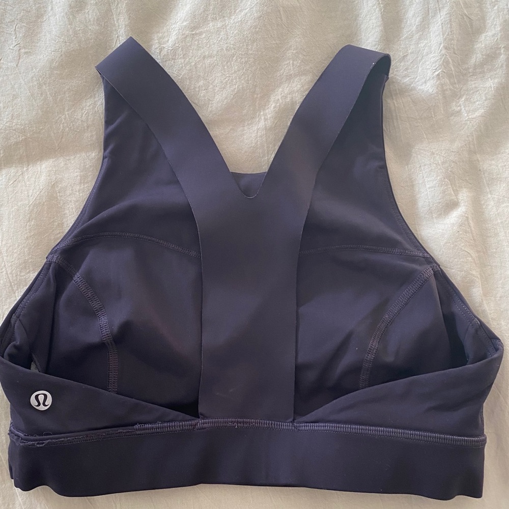 Lululemon High Neck Sports Bra